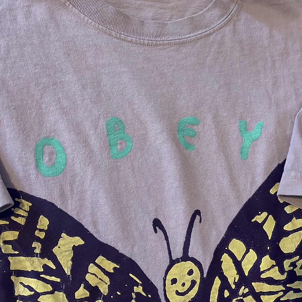 Shirt - Picture 3 of 5